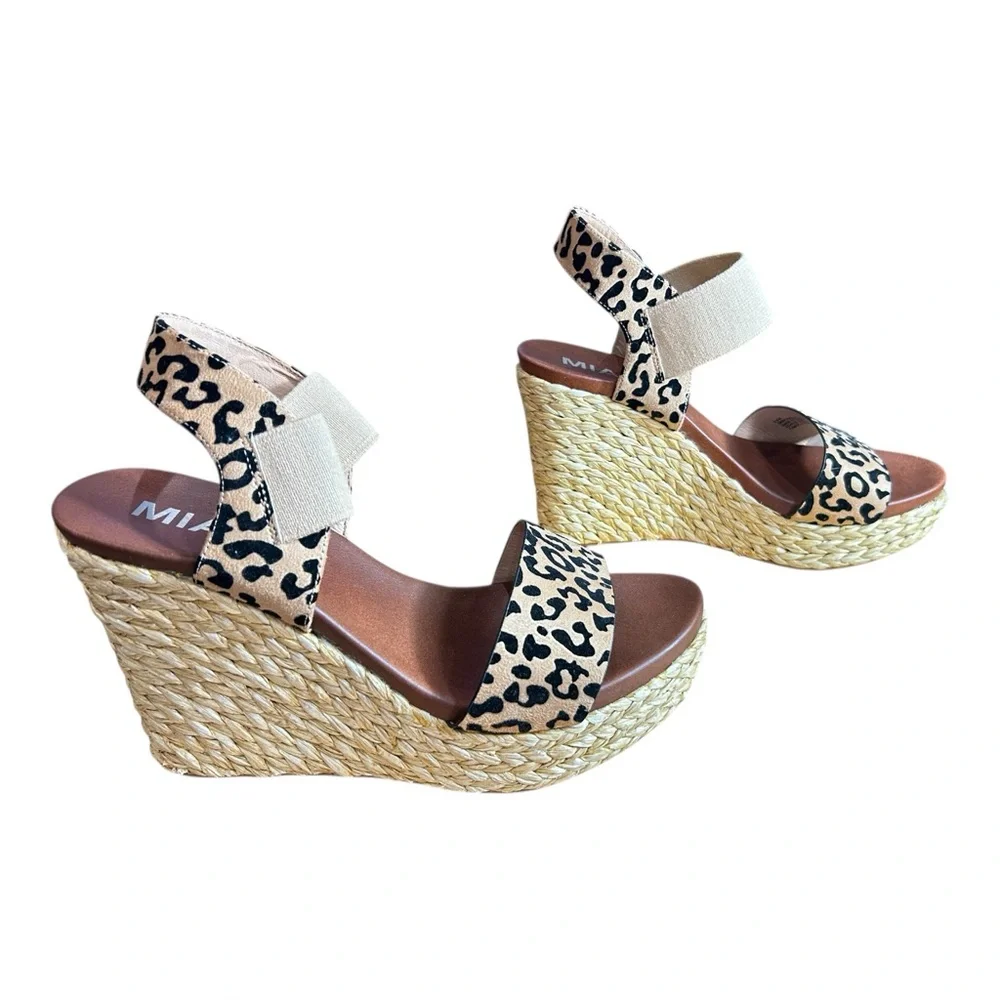 Leopard Print Espadrille Wedge Sandals Platform Elastic Strap MIA Womens Sz 9.5